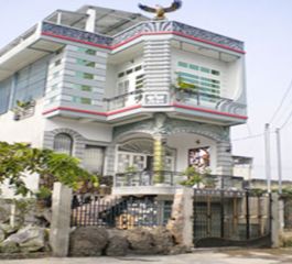 Nhà chú Kiều - Cổng 2